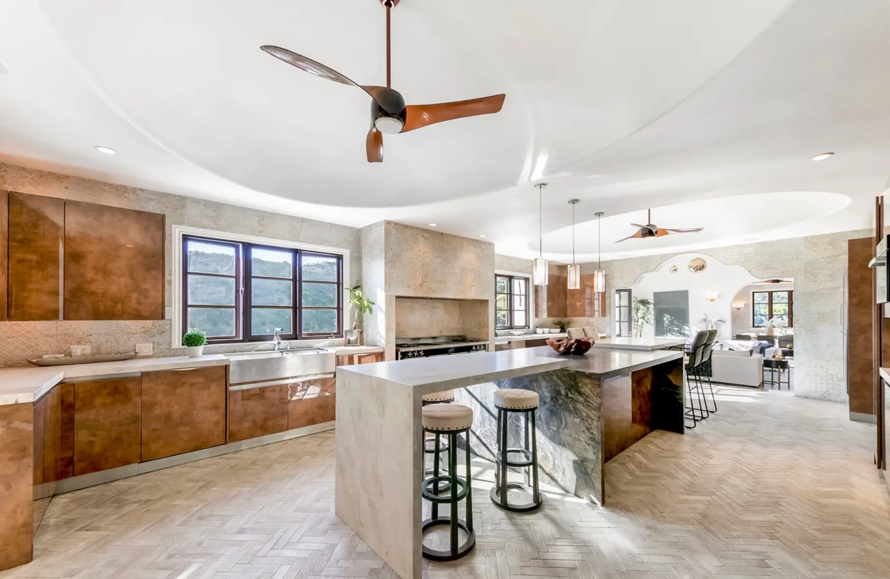 Luxury Gourmet Kitchen at Los Angeles Mental Health Retreat Spacious modern gourmet kitchen with marble island and natural light at a Los Angeles luxury mental health and wellness retreat