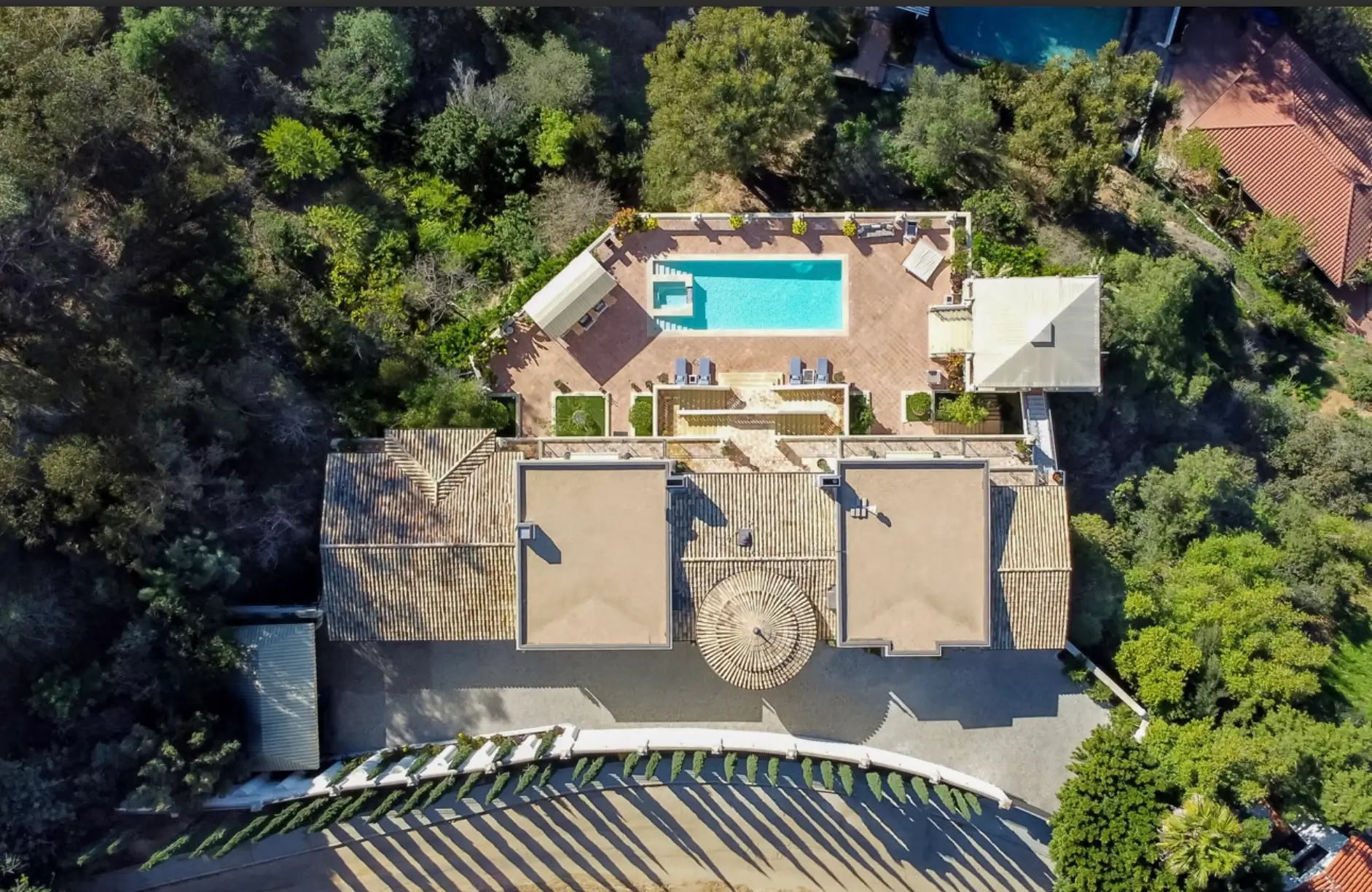 Luxury Mental Health and Wellness Retreat in Los Angeles Aerial view of a luxury Los Angeles mental health and wellness retreat with private residence, swimming pool, and serene natural surroundings